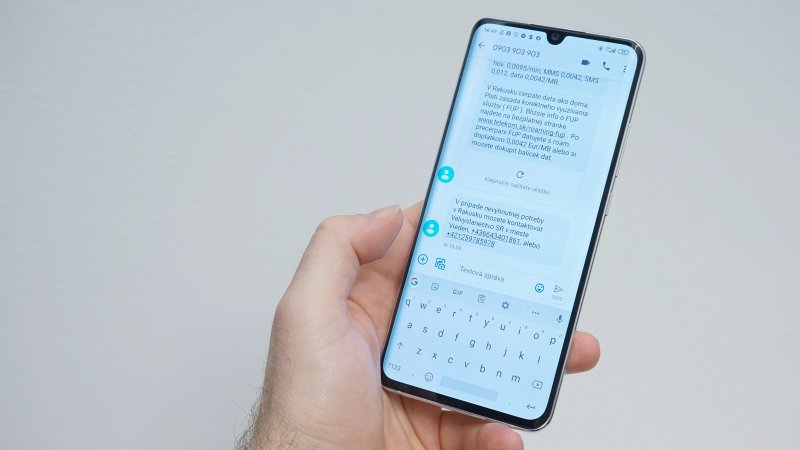 Xiaomi Mi Note 10 Pro - SMS konverzácia a klávesnica Gboard