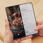 Motorola oficiálne predstavila Razr Fold – veľký skladací smartfón, ktorý sa otvára ako kniha 