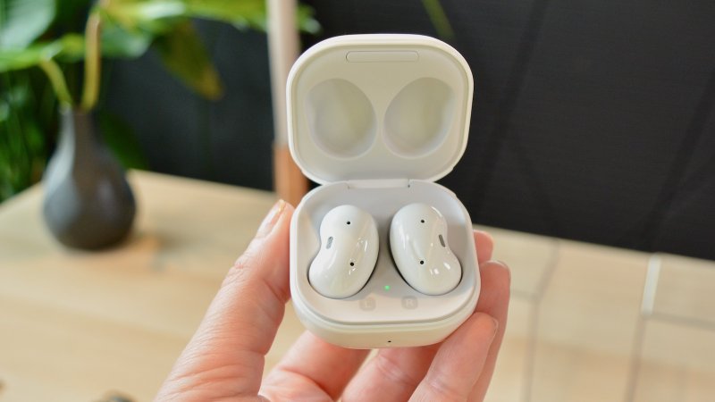 Samsung Galaxy Buds Live   