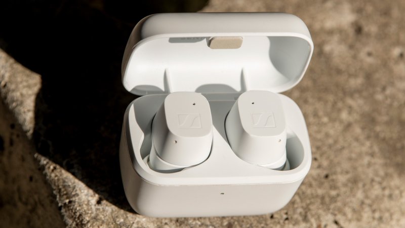 Sennheiser CX Plus True Wireless press image
