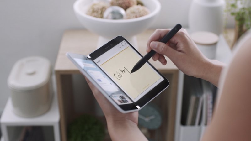 Microsoft Surface Duo press image