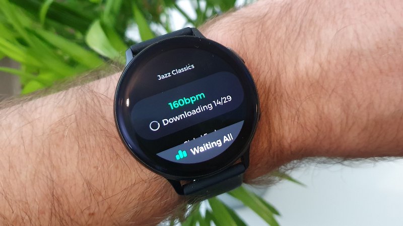 Samsung Galaxy Watch Active 2 - Spotify: download skladieb